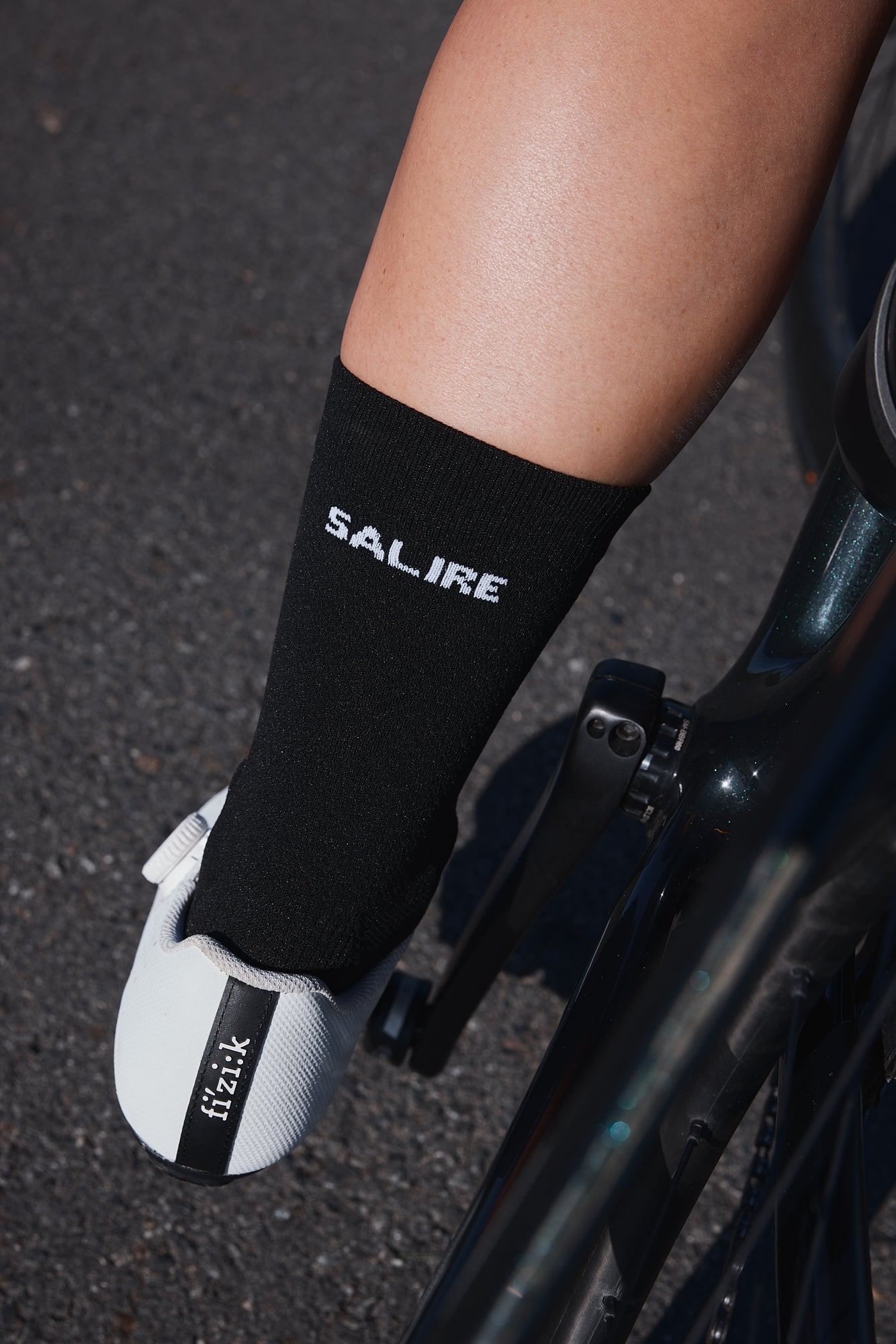 Salire black cycling socks