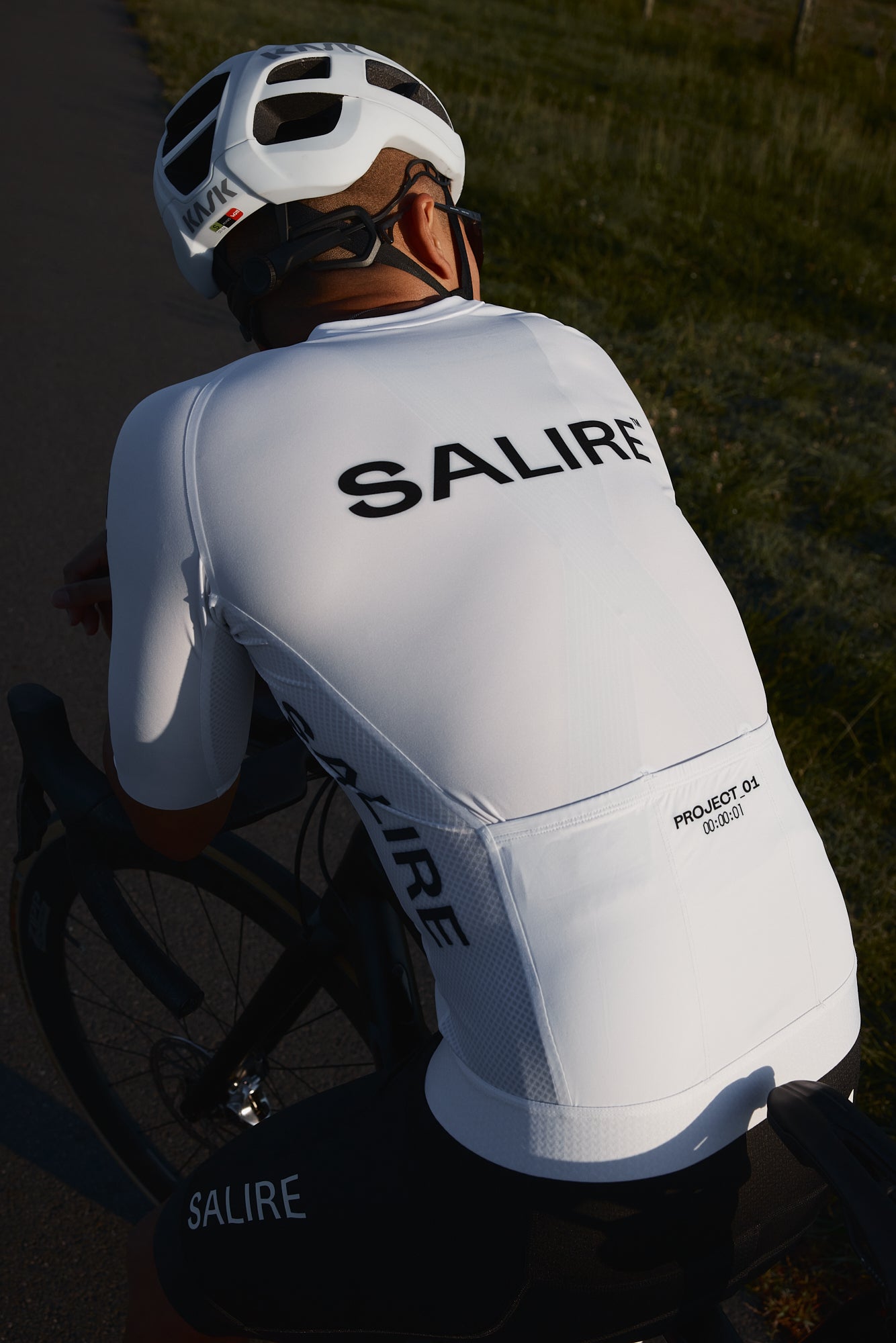 Salire men's white cycling jersey