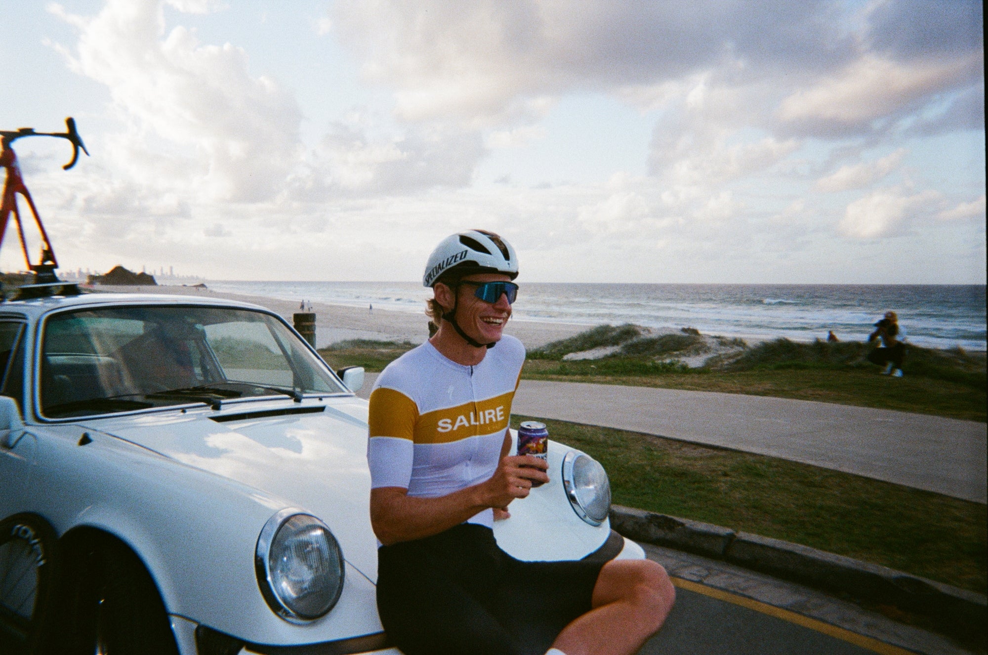 Salire yellow cycling jersey worn by Matt Hauser